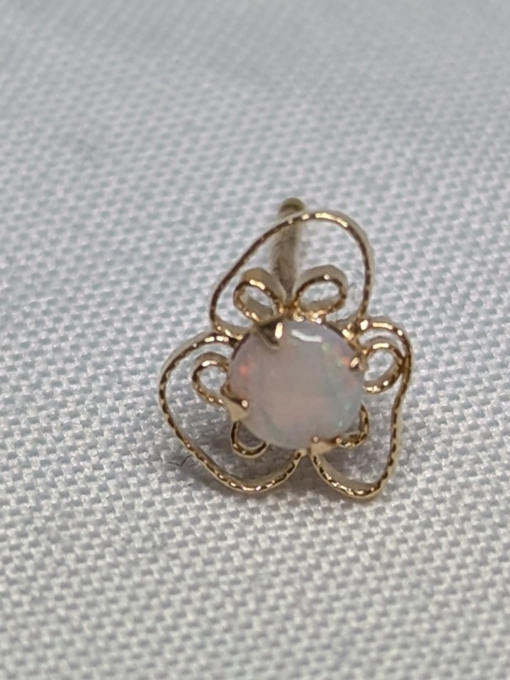 Solid 14 K Gold Genuine Opal Stud Earring